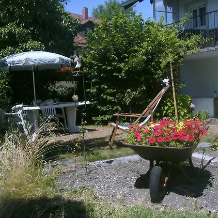 Apartment Ferienwohnung In Berg am Starnberger See