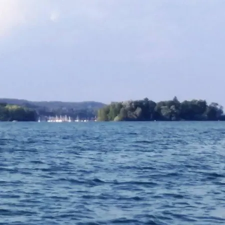 Apartment Ferienwohnung In Berg am Starnberger See