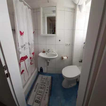 Ferienwohnung In *